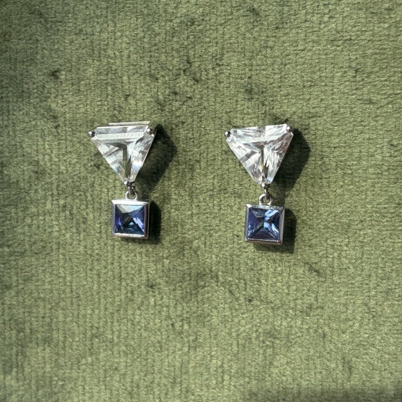 Lavender Purple Tanzanite Earrings in 9K White Gold